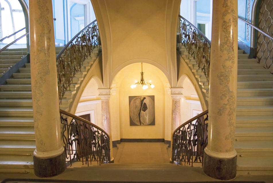 George Hotel stairs 1Отель Жорж